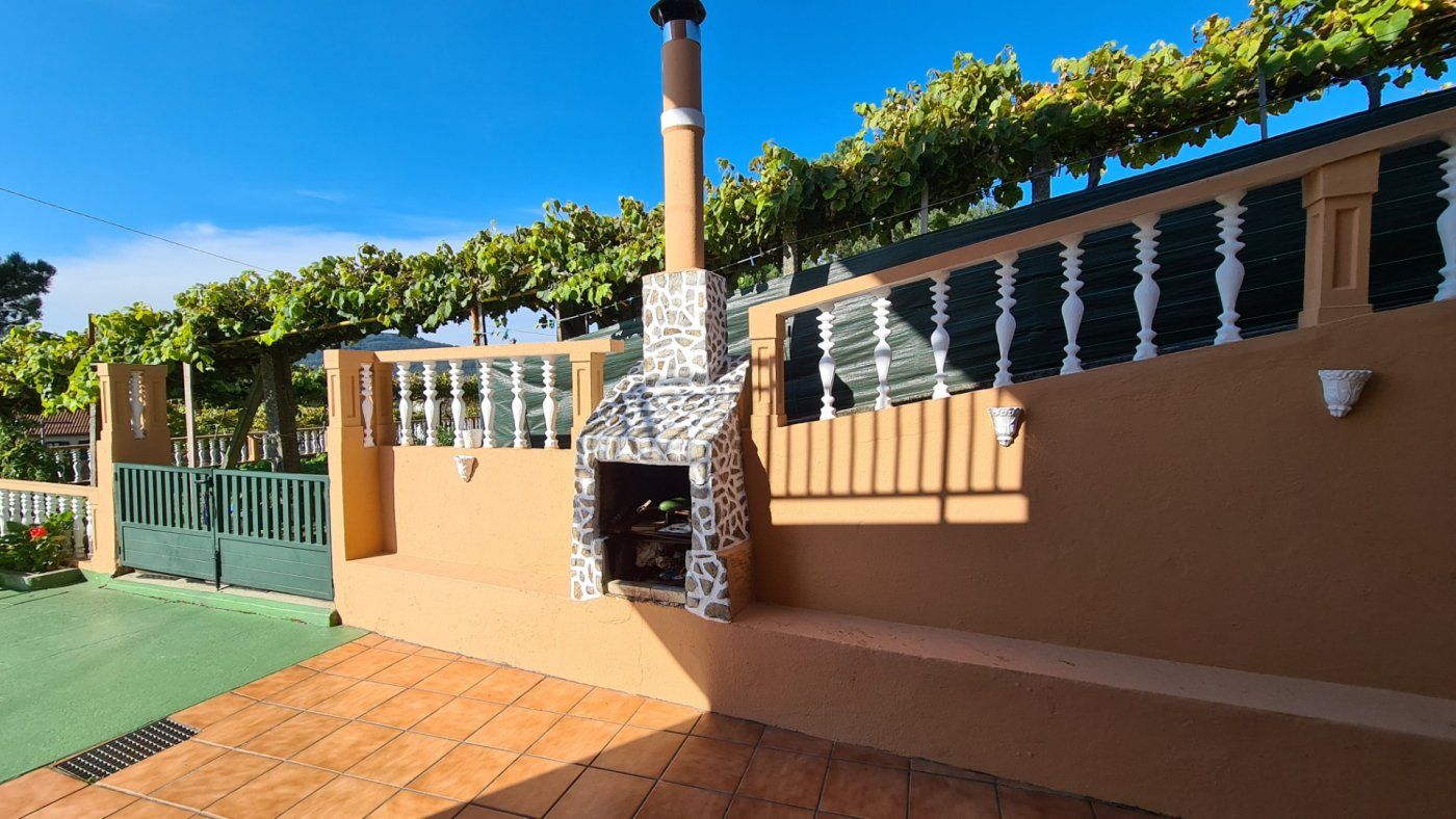 Country house for sale in Rianxo