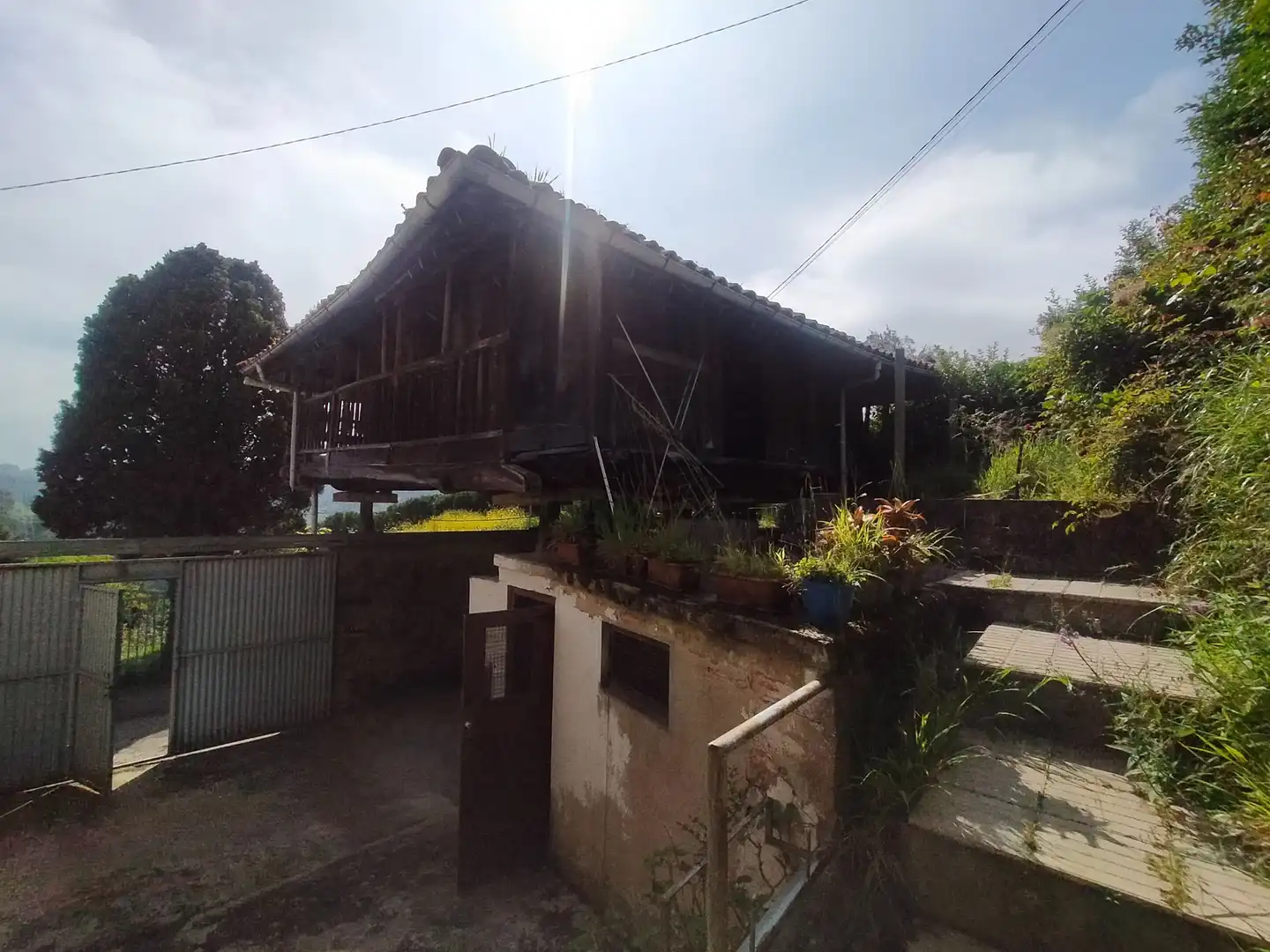 Vista exterior de Finca rústica en venda en Cudillero amb Jardí privat, Terrassa i Traster