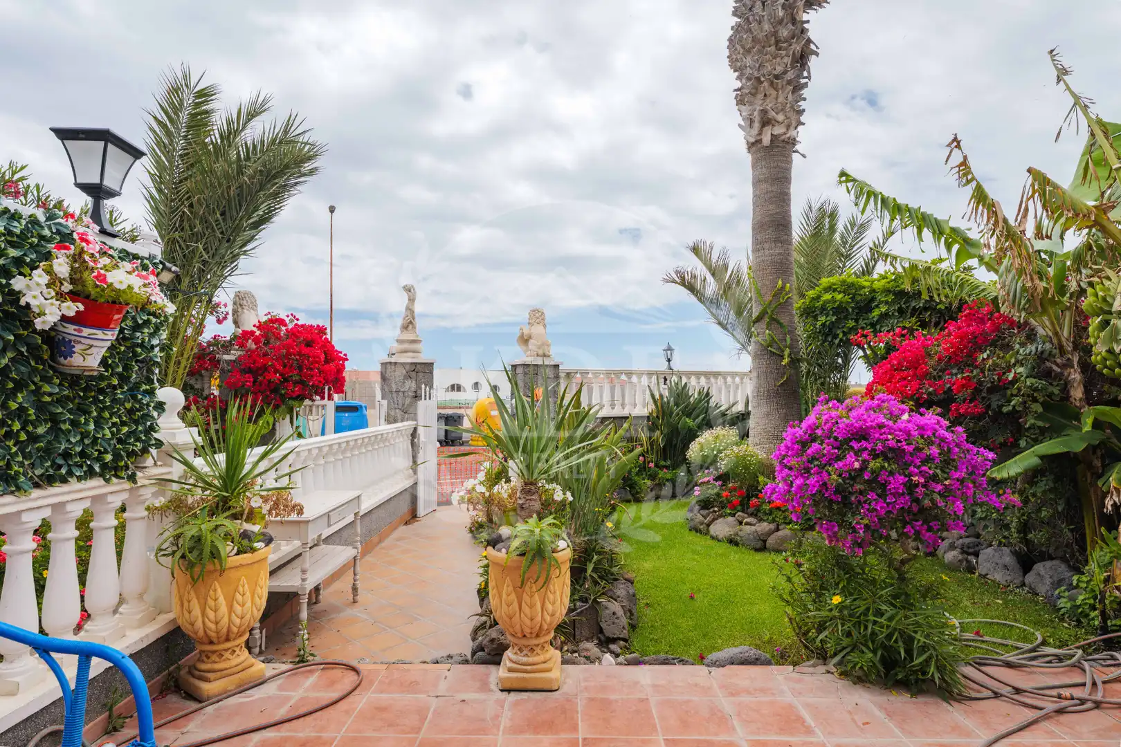 Terraza de Casa o chalet en venta en Granadilla de Abona con Aire acondicionado, Calefacción y Jardín privado