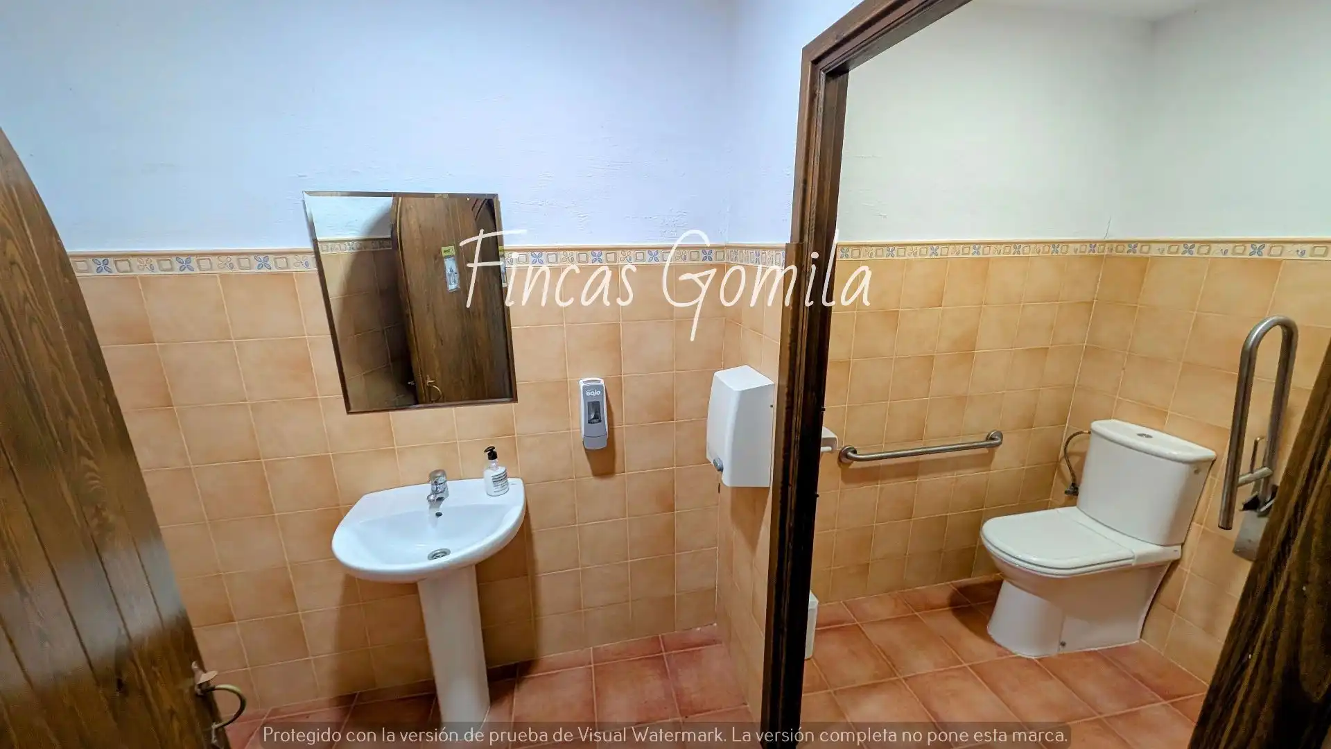 Baño de Finca rústica en venta en Ferreries