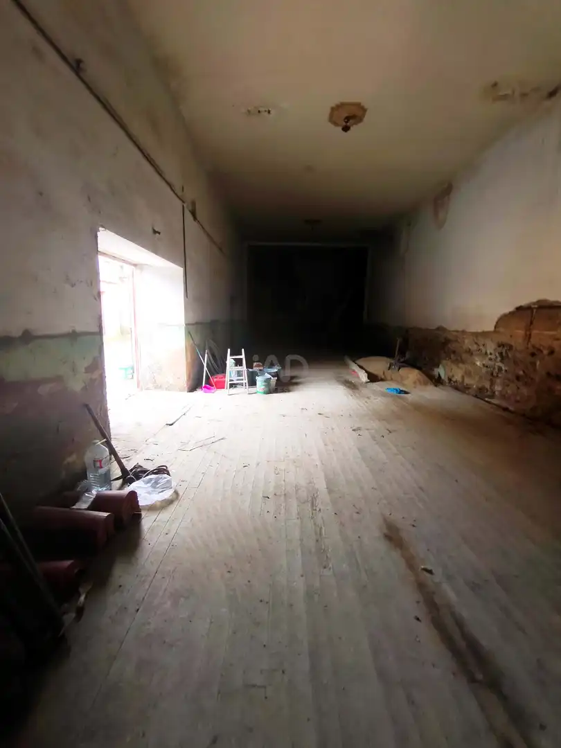 Edificio en venta en Mansilla de las Mulas