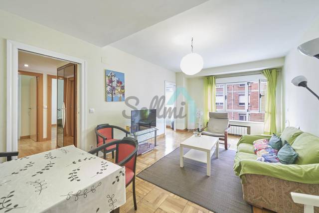 Piso en Alquiler en Juan Escalante De Mendoza en Santo Domingo - El Campillín