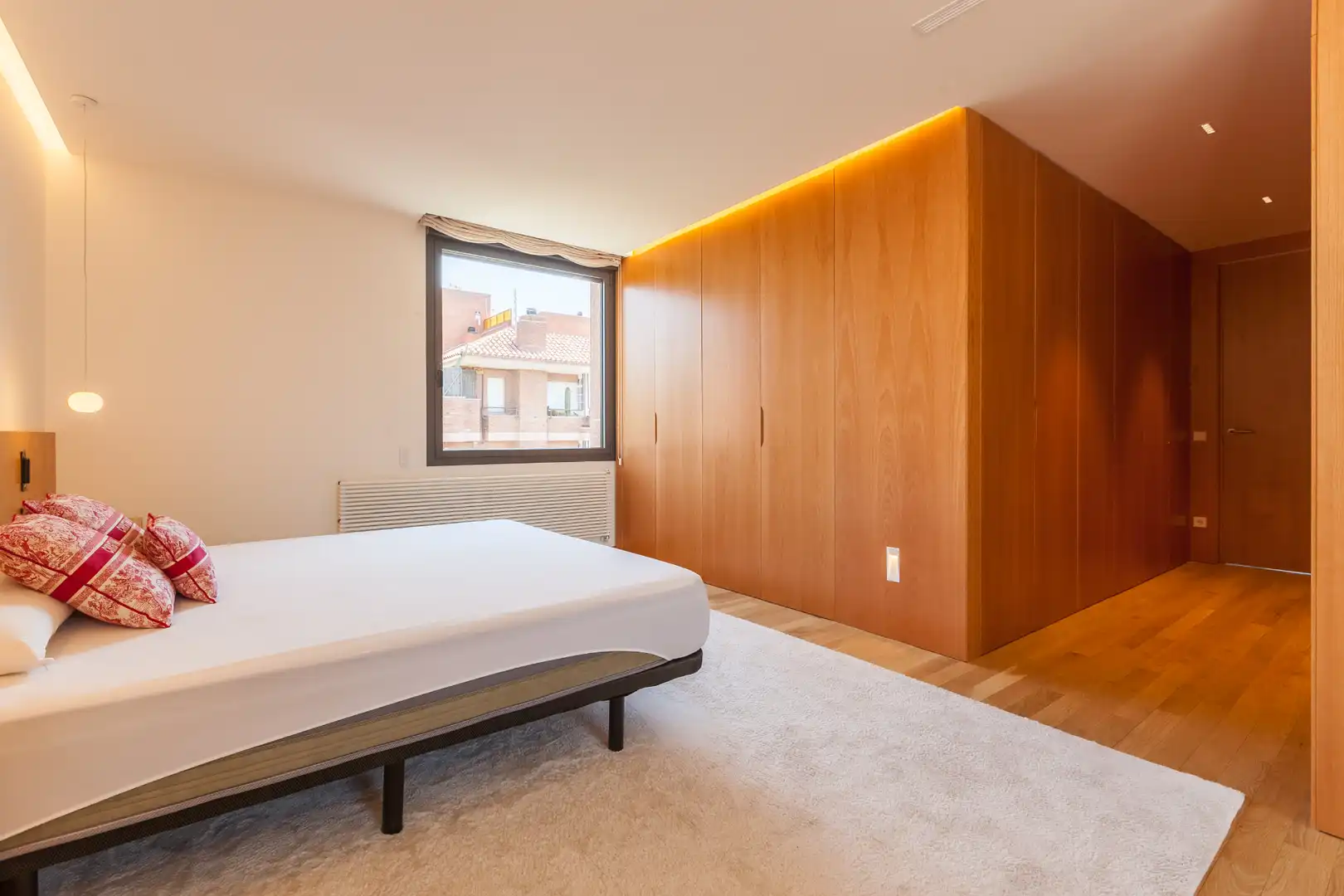 Dormitori de Àtic de lloguer en Barcelona amb Aire condicionat, Calefacció i Parquet