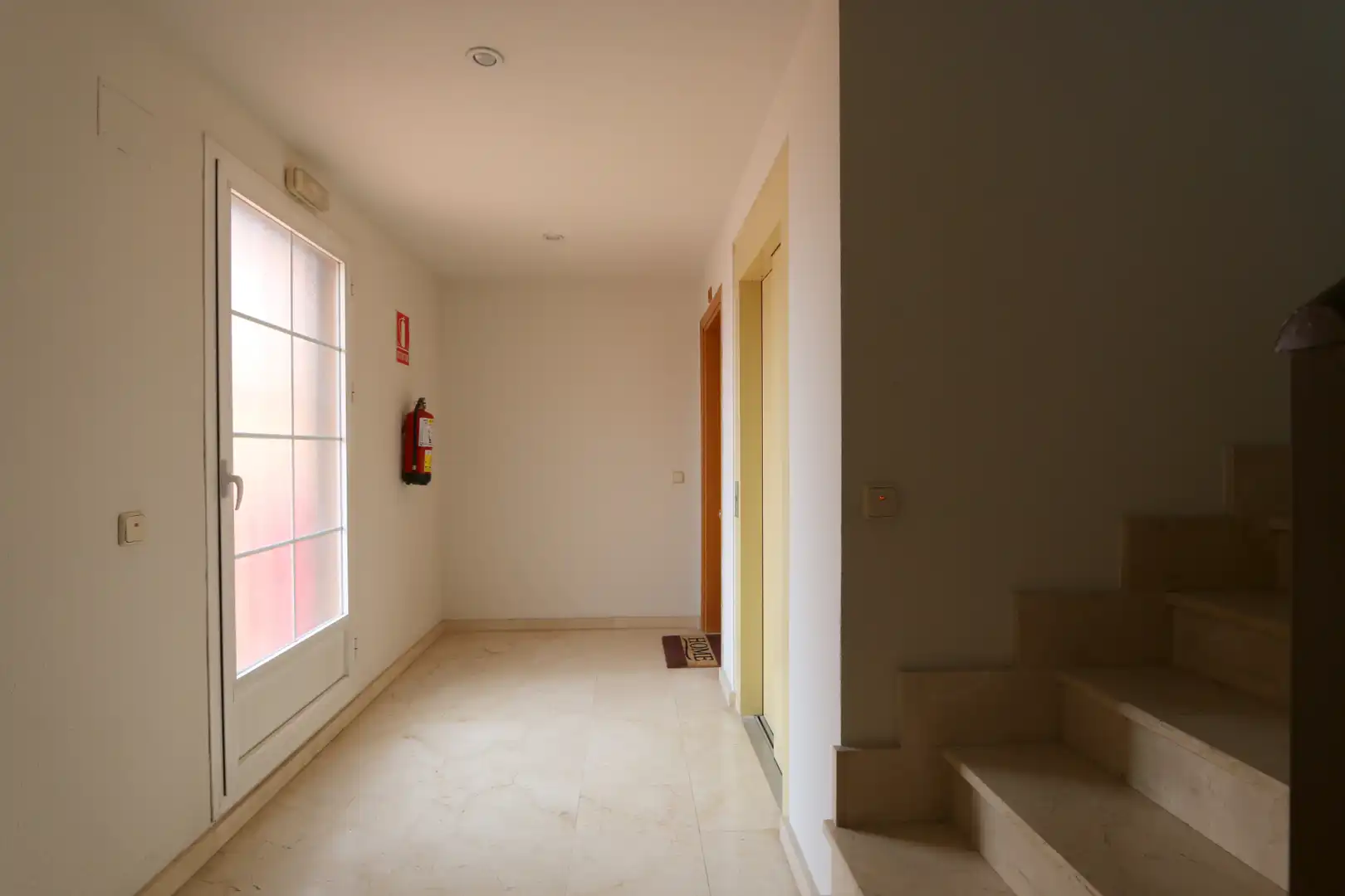 Piso en venta en Madrid con Aire acondicionado, Trastero y Amueblado