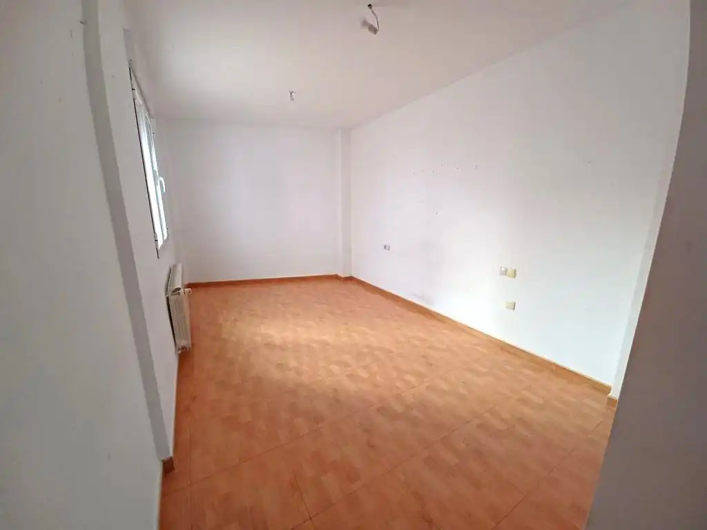 Pis en venda en La Roda amb Calefacció, Terrassa i Traster