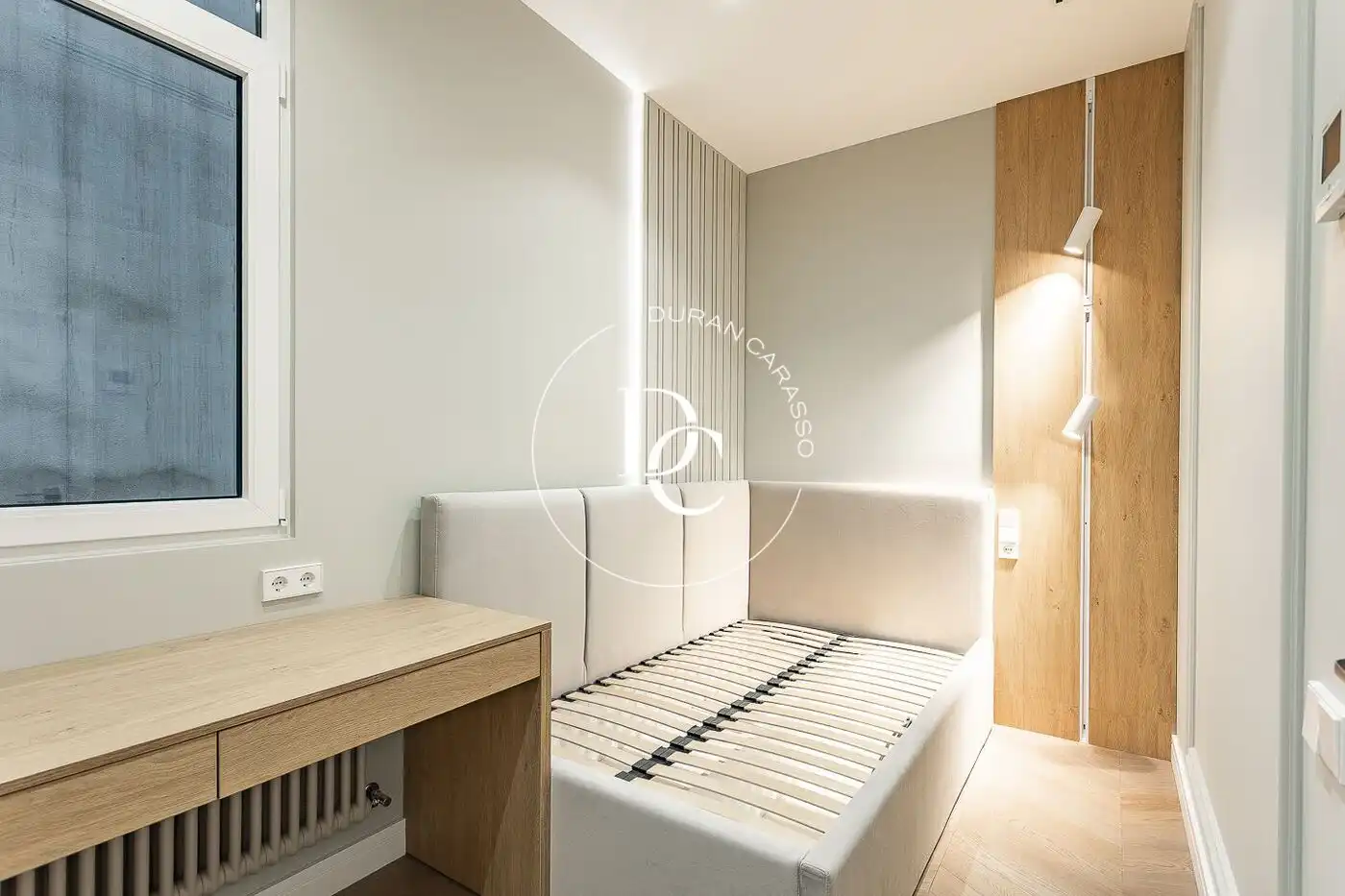 Piso con terraza en venta en Carrer de València, imagen 29