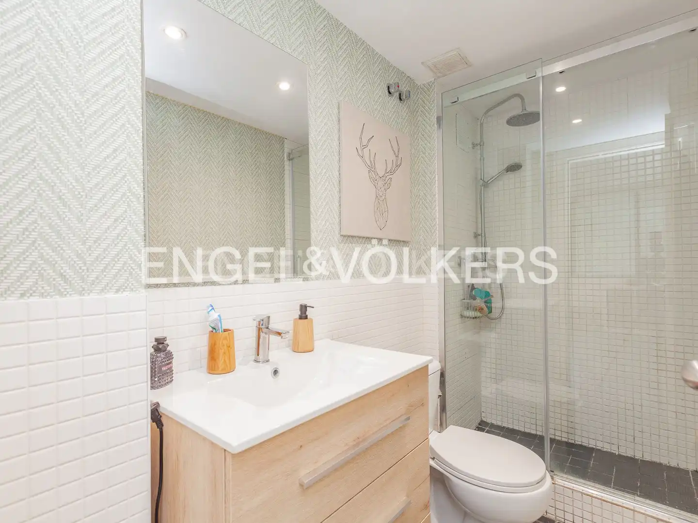 Bathroom of Houses for sale in Sant Cugat del Vallès  with Air Conditioner, Heating and Private garden
