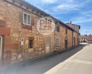 Vista exterior de Casa o xalet en venda en Ibeas de Juarros