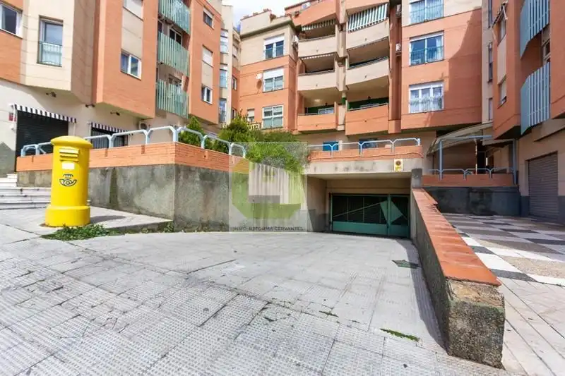 Aparcament de Àtic en venda en Granada