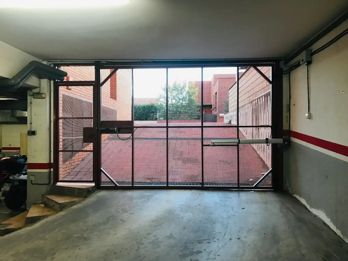 Einzelparkplatz zum Verkauf in Avinguda de la Pau, imagen 6