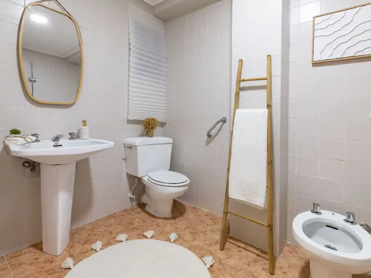 Badezimmer von Wohnung zum Verkauf in  Valencia Capital mit Balkon
