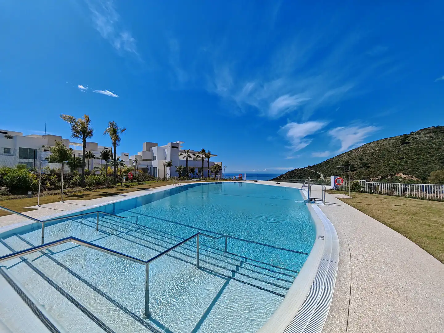 Piscina de Planta baja en venta en Marbella con Terraza, Trastero y Piscina