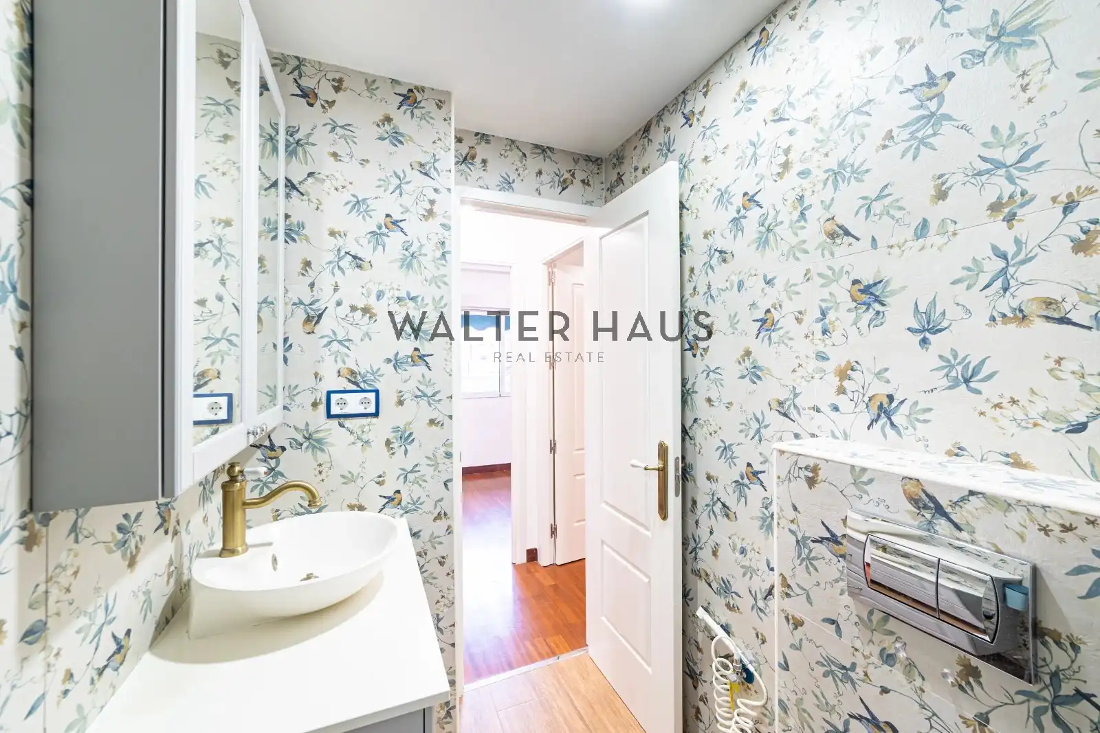 Baño de Piso de alquiler en Madrid con Aire acondicionado, Calefacción y Horno