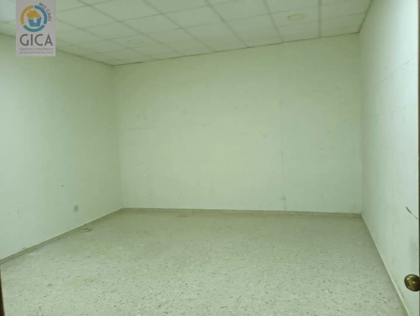 Gewerbefläche zum Verkauf in Avenida Oceanía, imagen 17