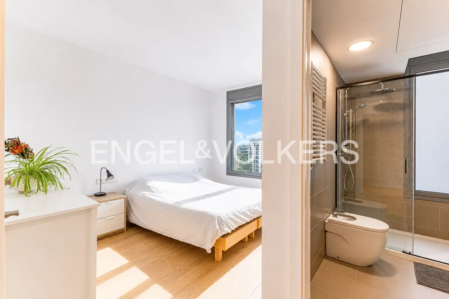 Bedroom of Flat for sale in Barcelona  with Air Conditioner, Heating and Terrace
