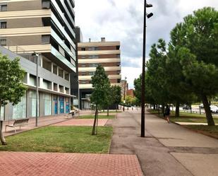 Vista exterior de Local de lloguer en Cornellà de Llobregat