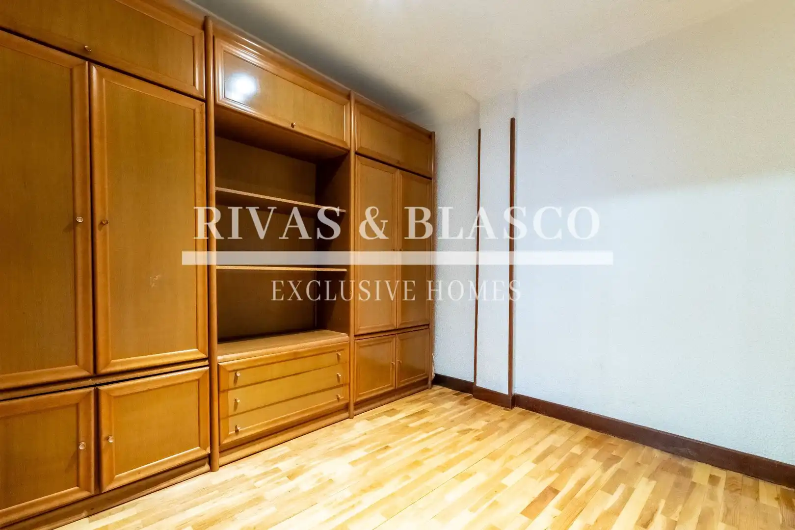 Bedroom of Apartments for sale in Donostia - San Sebastián   with Storage room