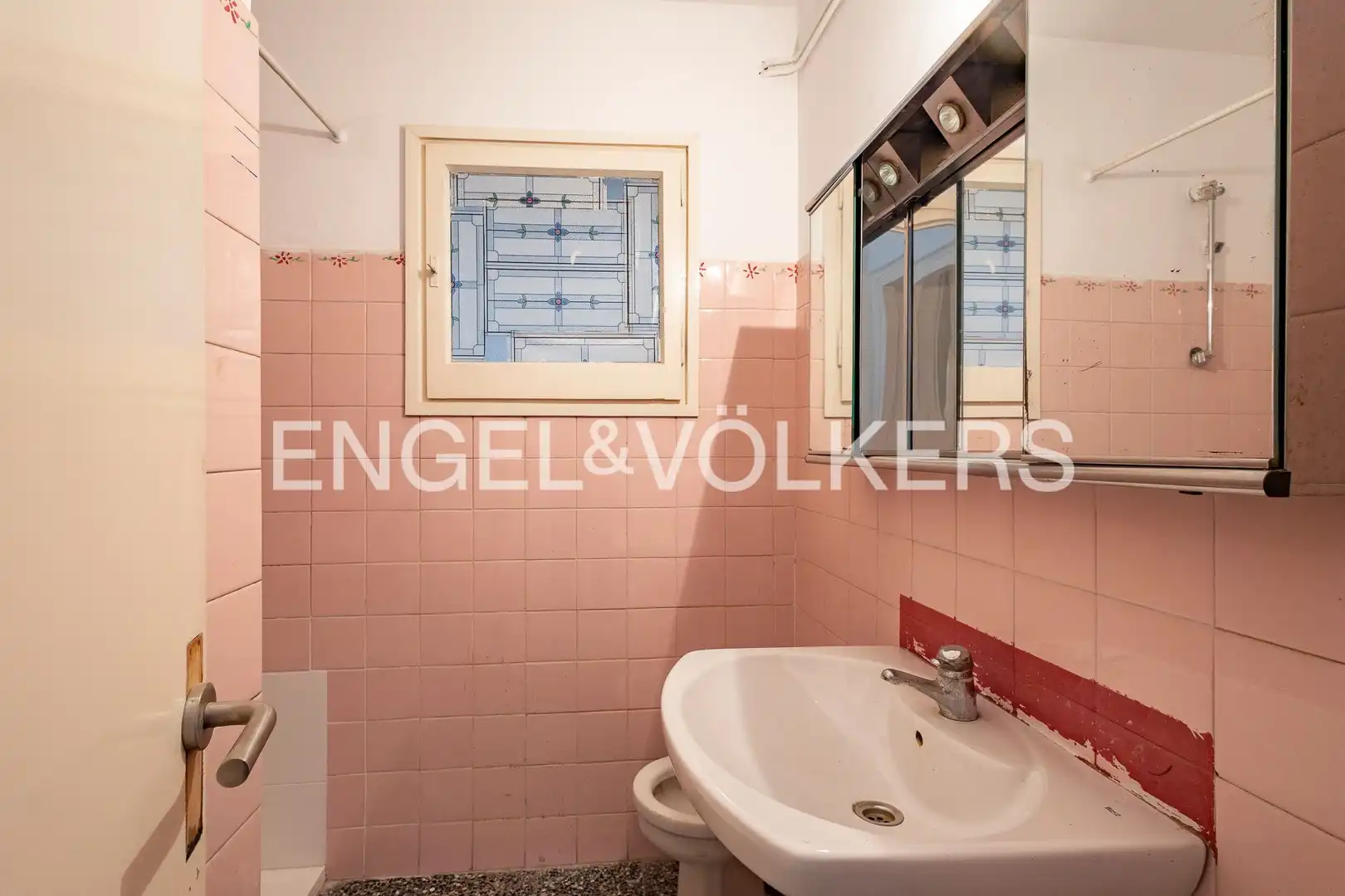 Flat for sale in El Poble Sec