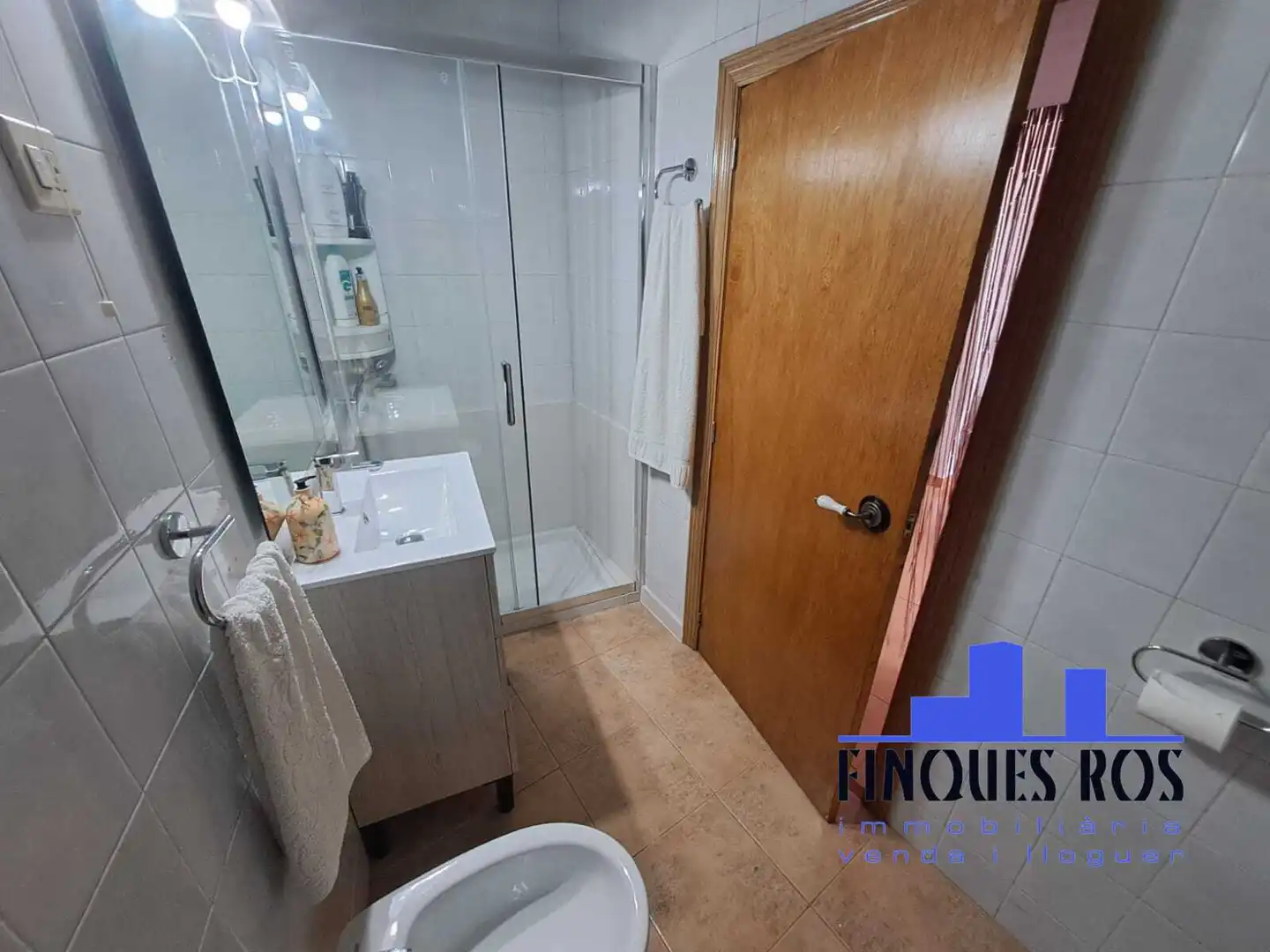 Baño de Casa adosada en venta en Traiguera con Terraza, Trastero y Amueblado