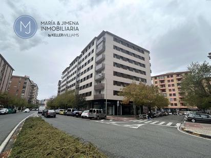 Vista exterior de Pis en venda en  Pamplona / Iruña amb Calefacció i Terrassa