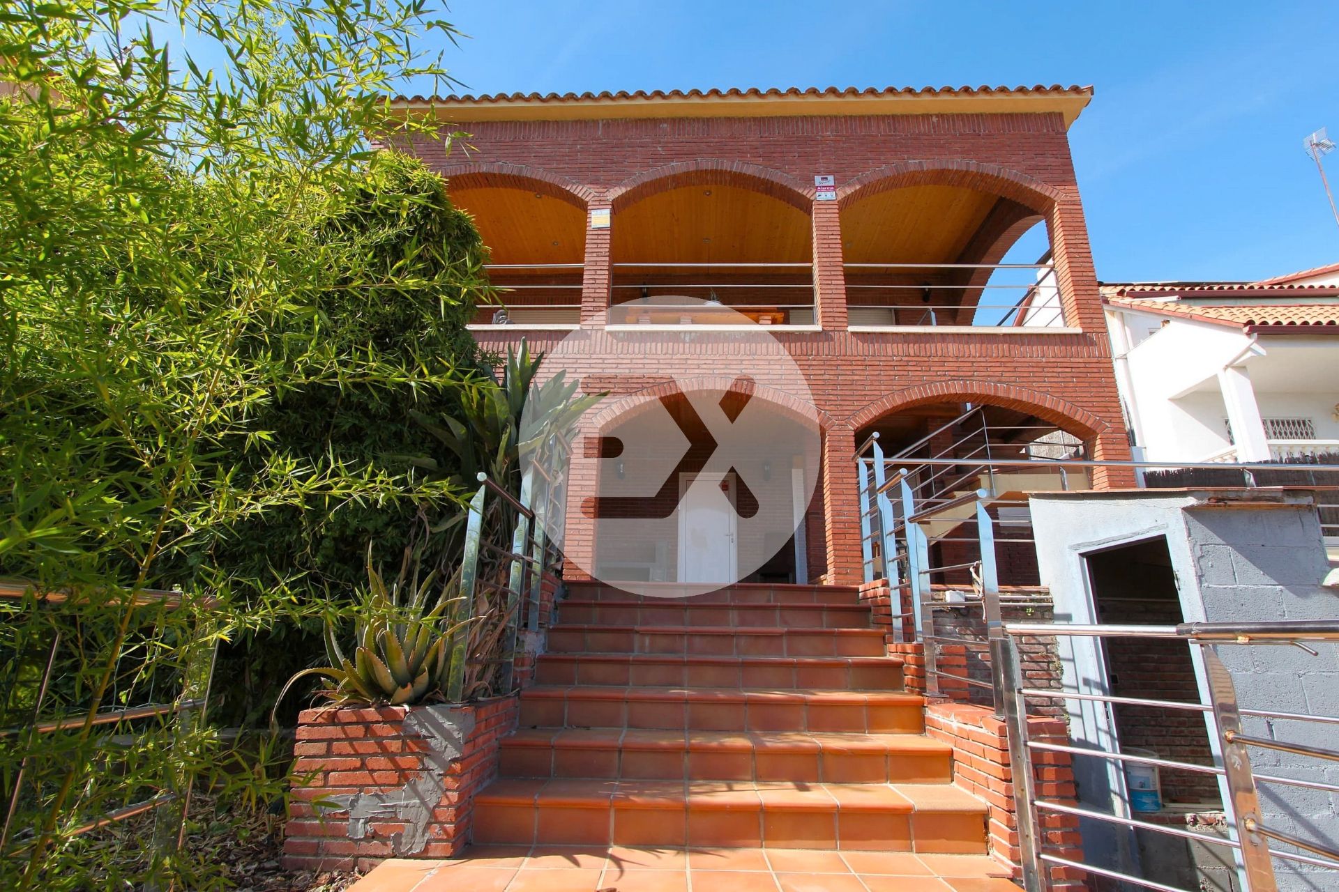 Vista exterior de Casa o chalet en venta en Viladecans con Aire acondicionado, Calefacción y Jardín privado
