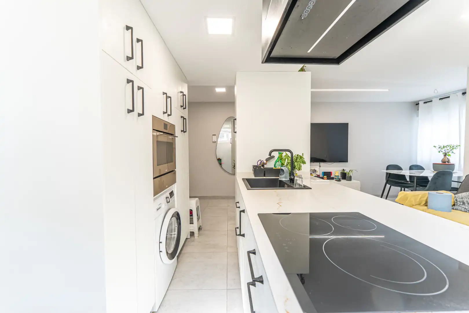 Kitchen of Flat for sale in Móstoles  with Air Conditioner, Heating and Oven