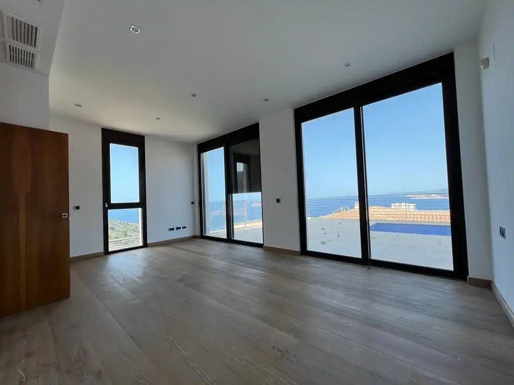 Casa con piscina en venta en Avenida Tokio, imagen 25