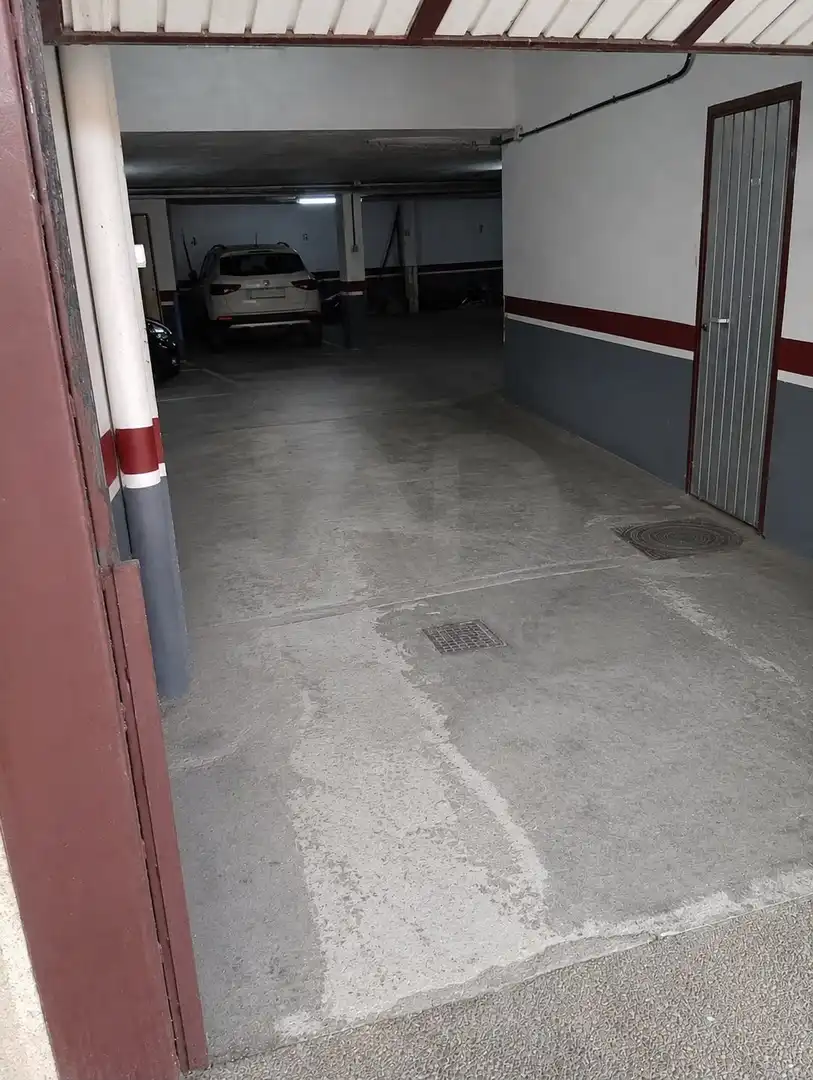 Parking of Garage for sale in León Capital 