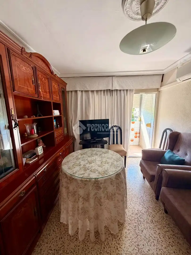 Sala d'estar de Pis en venda en Sevilla amb Calefacció i Terrassa
