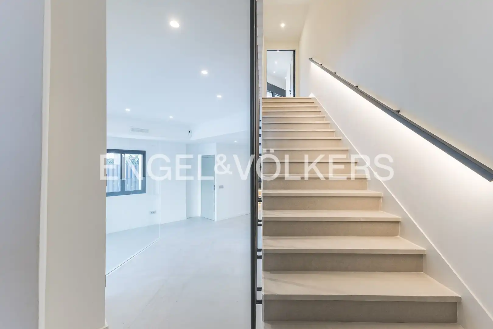Casa o chalet en venta en Sant Cugat del Vallès con Calefacción, Jardín privado y Parquet