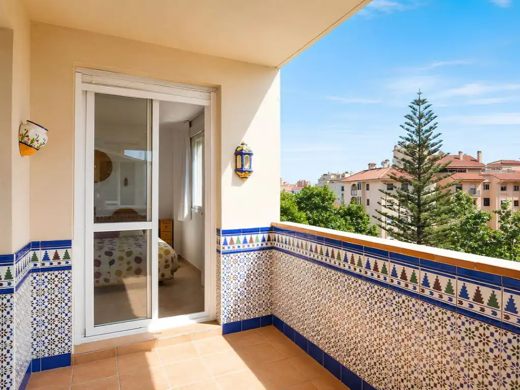 Balcony of Flat for sale in Fuengirola  with Air Conditioner, Terrace and Swimming Pool