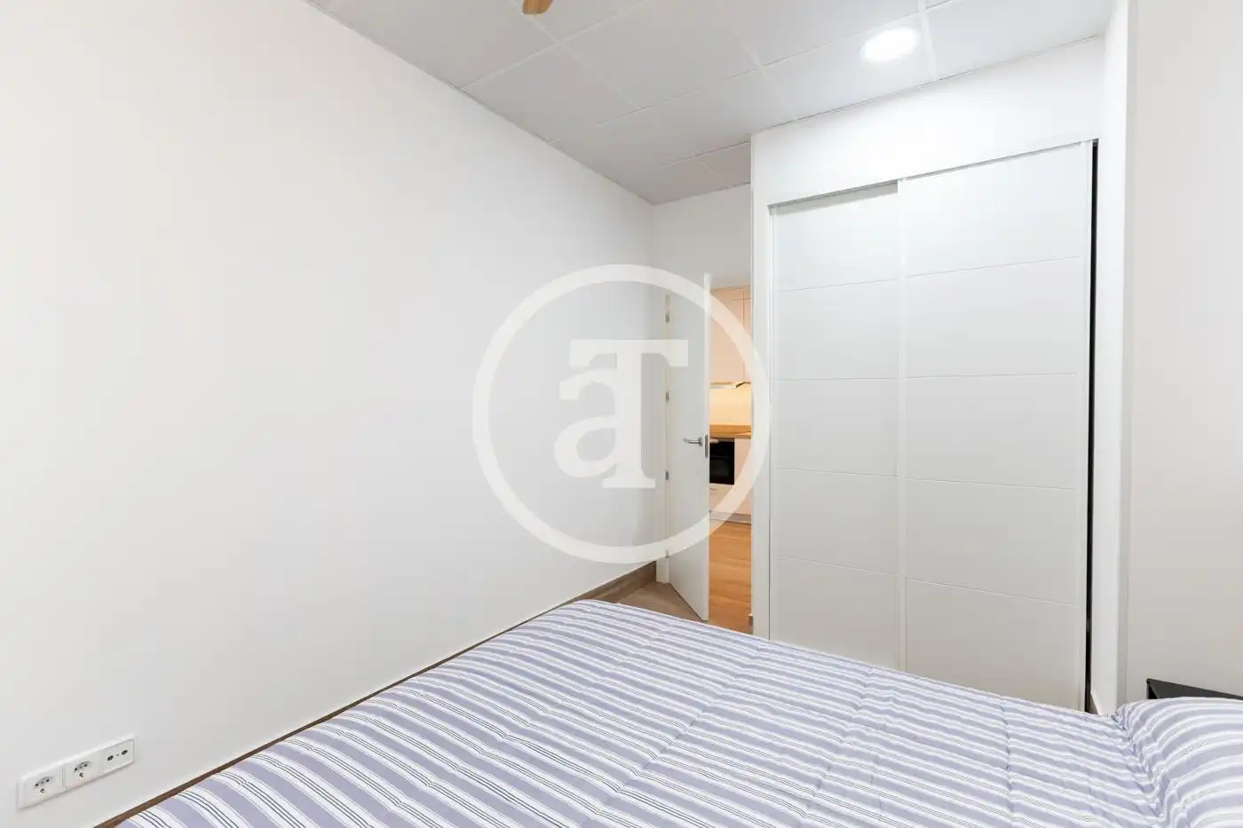 Bedroom of Flat for rent in Madrid  with Heating, Furnished and Oven