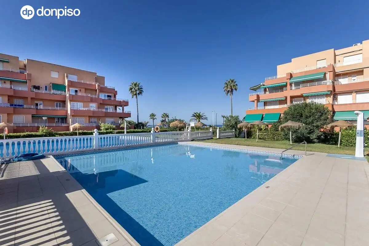 Maisonette zum Verkauf in Paseo MARITIMO, Salobreña Costa