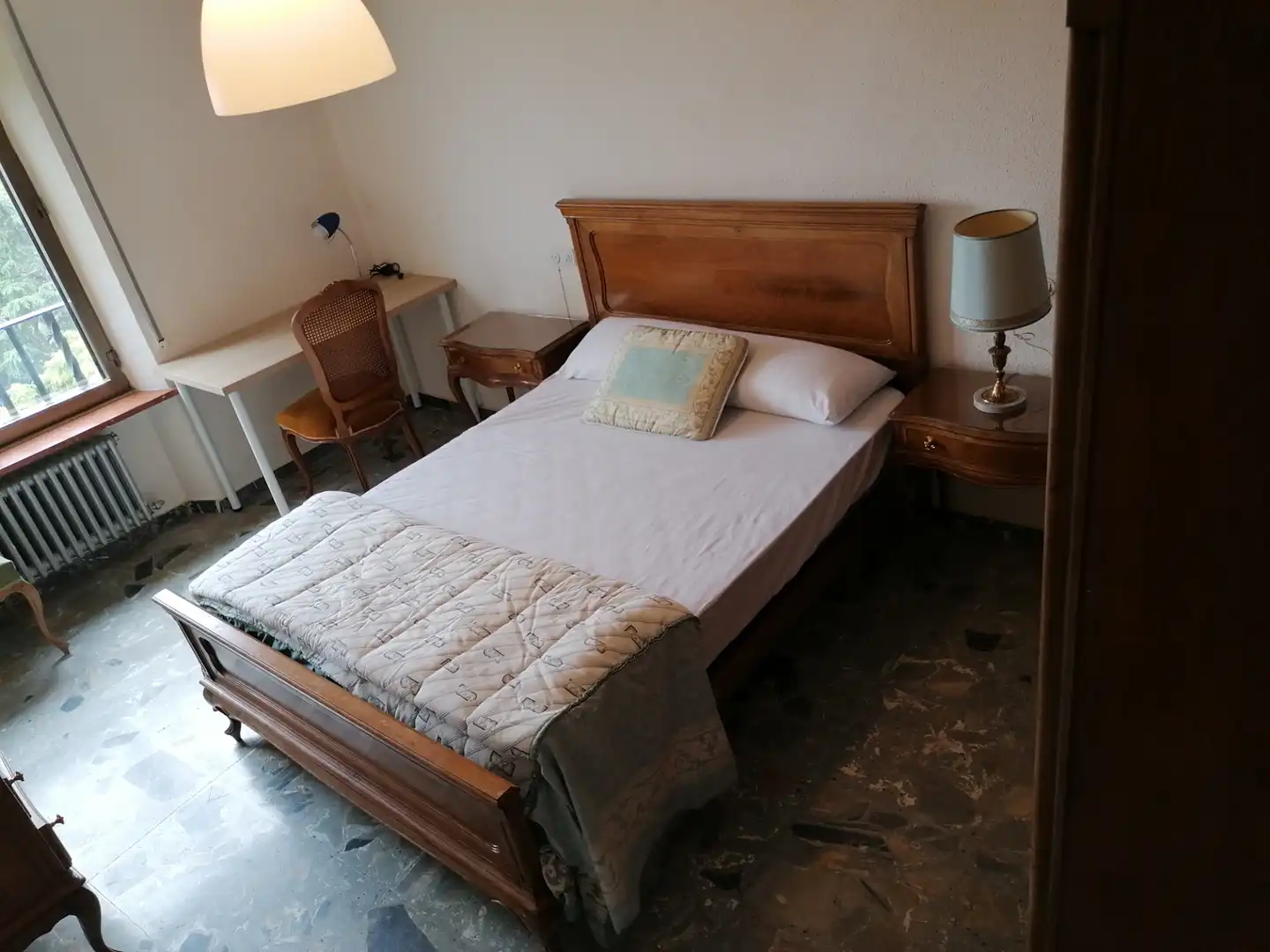 Bedroom of Flat for share in Salamanca  with Heating, Furnished and Oven