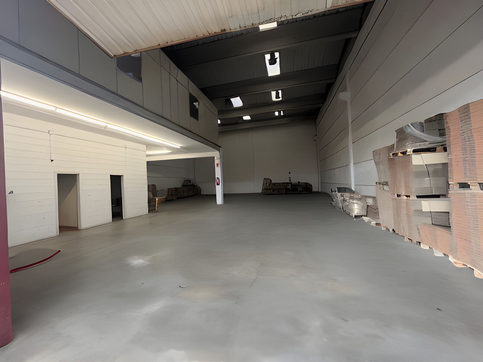 Nau industrial de lloguer en Martorell amb Alarma