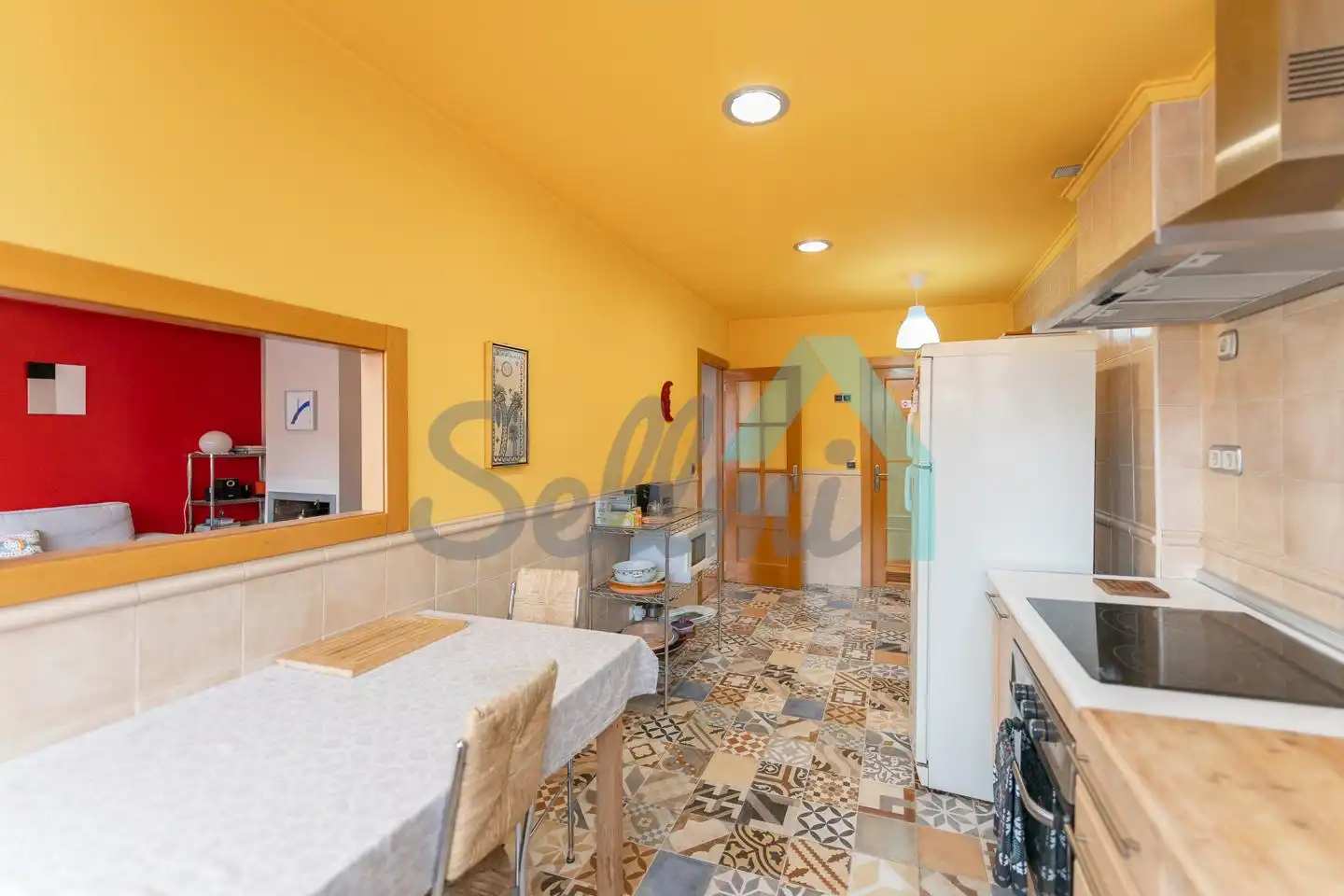 Cocina de Piso de alquiler en Oviedo  con Calefacción, Parquet y Amueblado