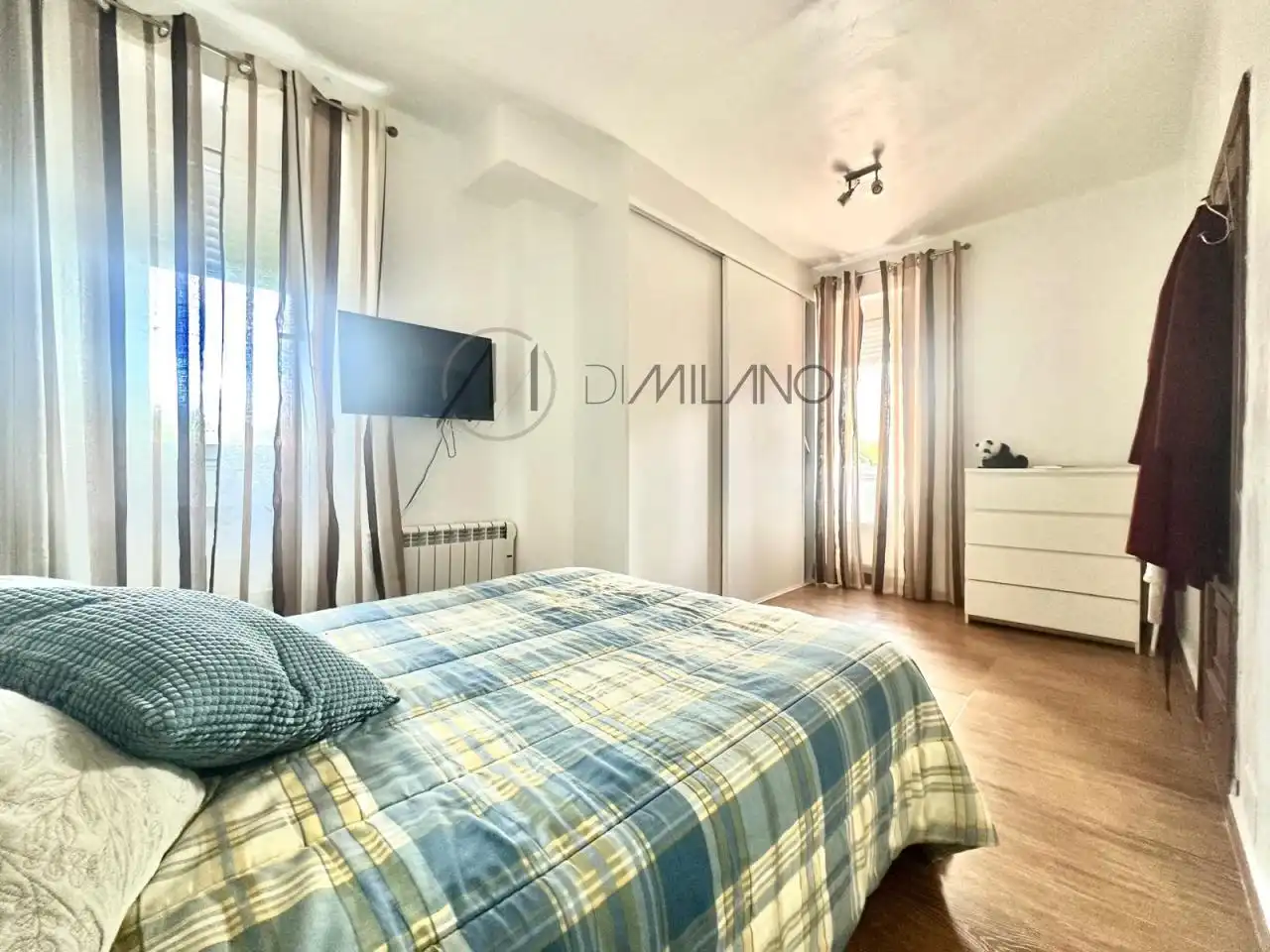 Habitación de Casa o chalet en venta en Vigo  con Calefacción, Jardín privado y Trastero