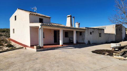 Foto 2 de Finca rústica en venta en Caudete, Albacete