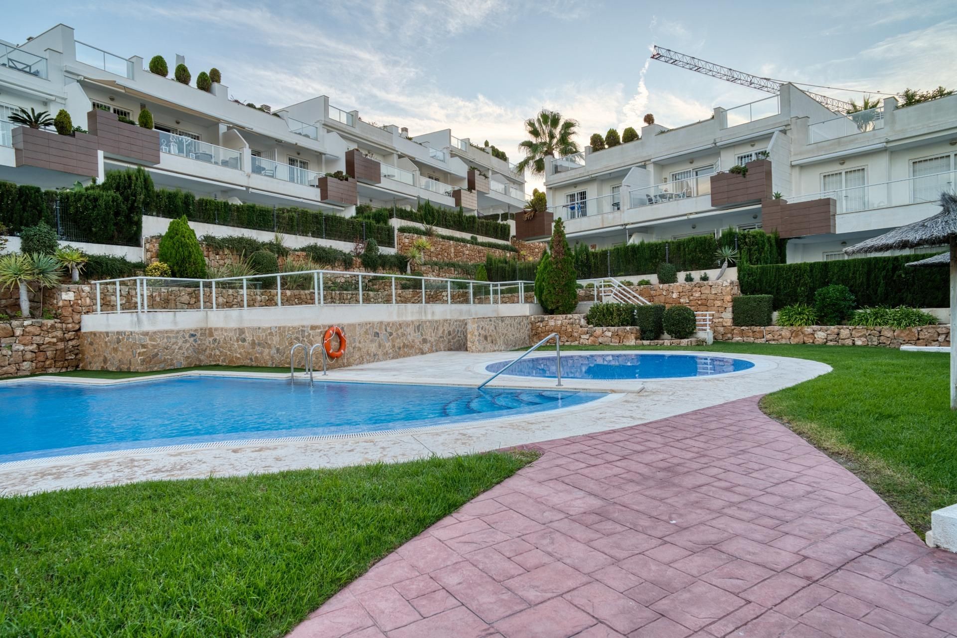 Piscina de Apartament en venda en Santa Pola amb Aire condicionat, Traster i Piscina comunitària