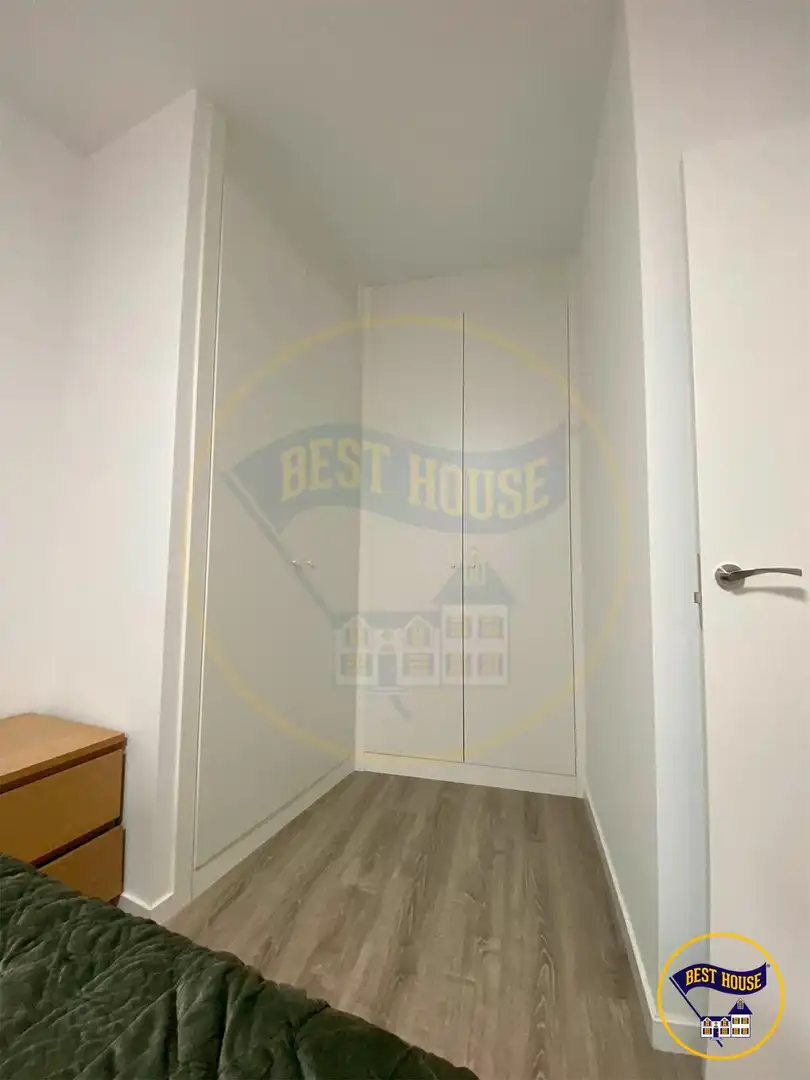 Flat for sale in Calle JOSE COBO, Centro