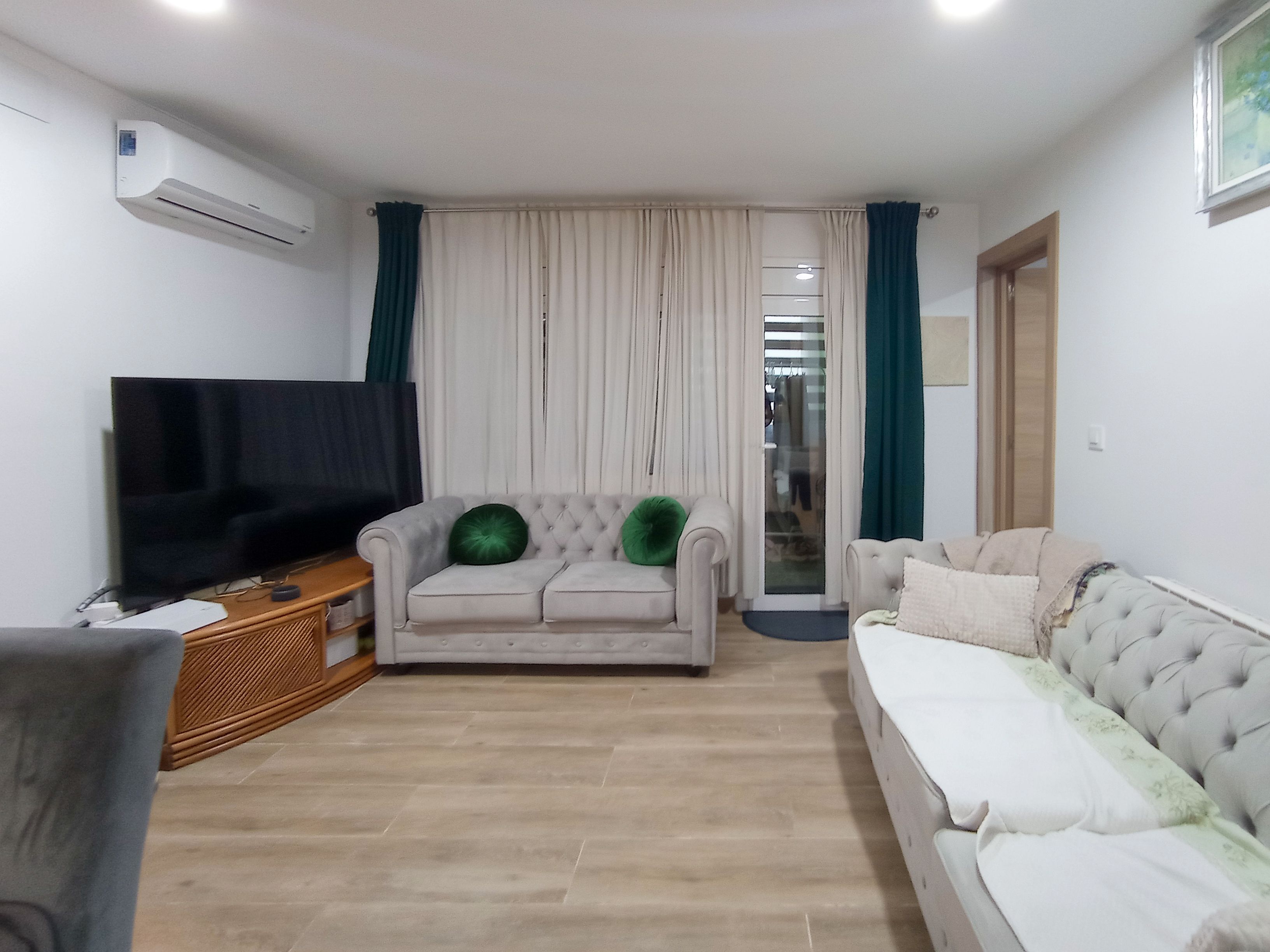 Living room of Planta baja for sale in Sant Feliu de Guíxols  with Air Conditioner, Oven and Washing machine