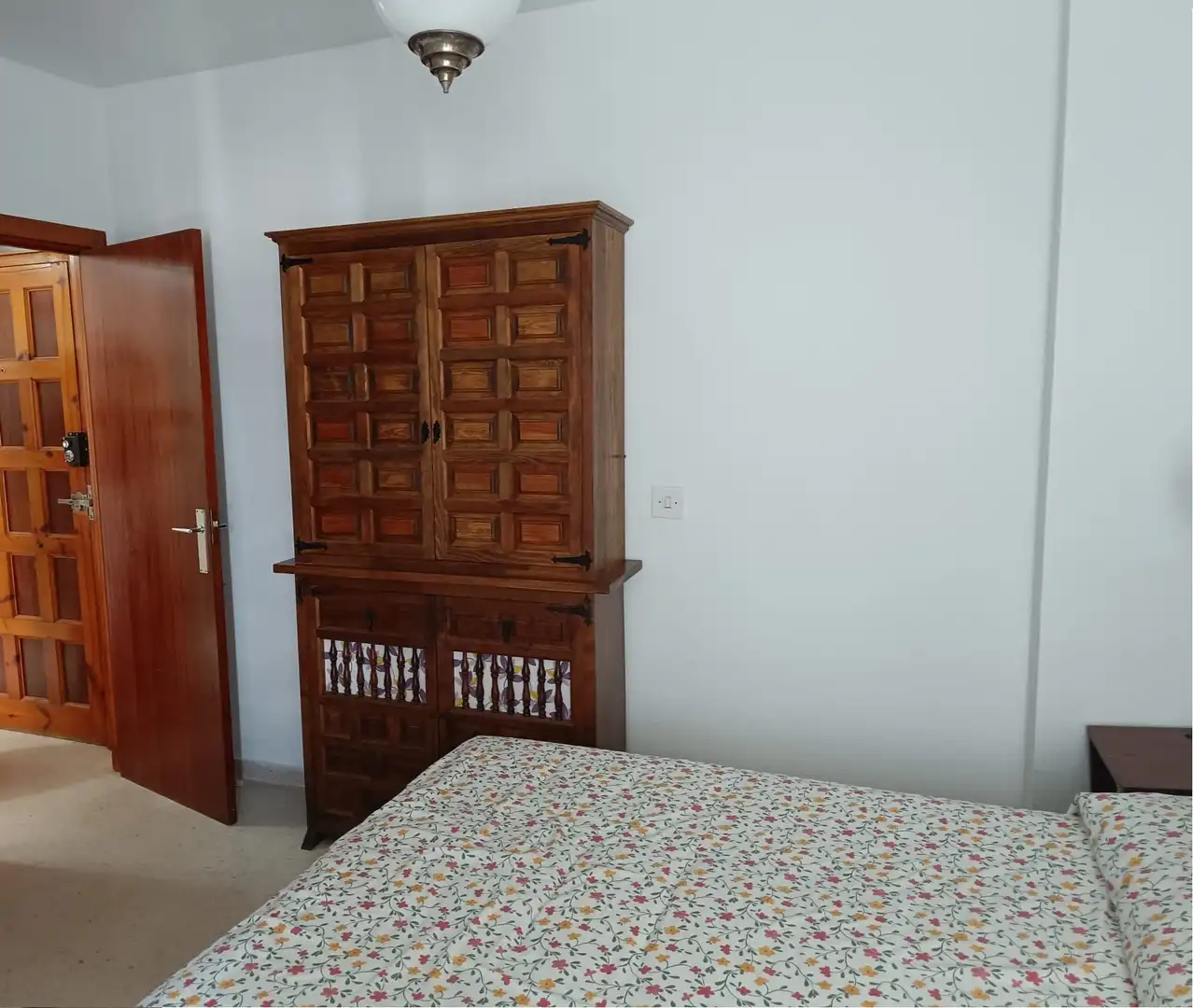 Dormitori de Apartament en venda en Salobreña amb Moblat
