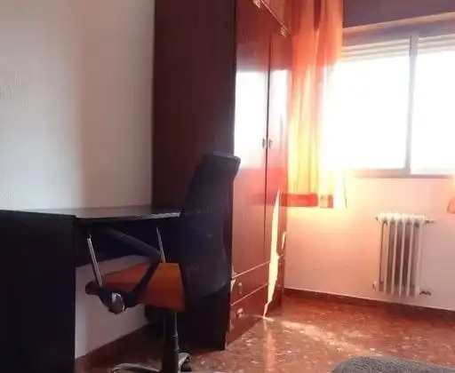 Bedroom of Flat for rent in Granada  with Heating, Terrace and Furnished
