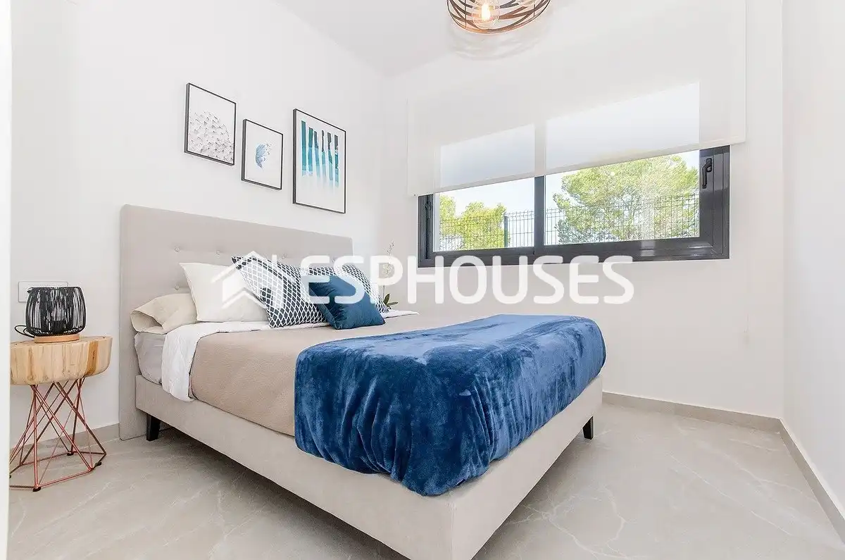 Bungalow amb terrassa en venda a San Miguel de Salinas, imagen 42
