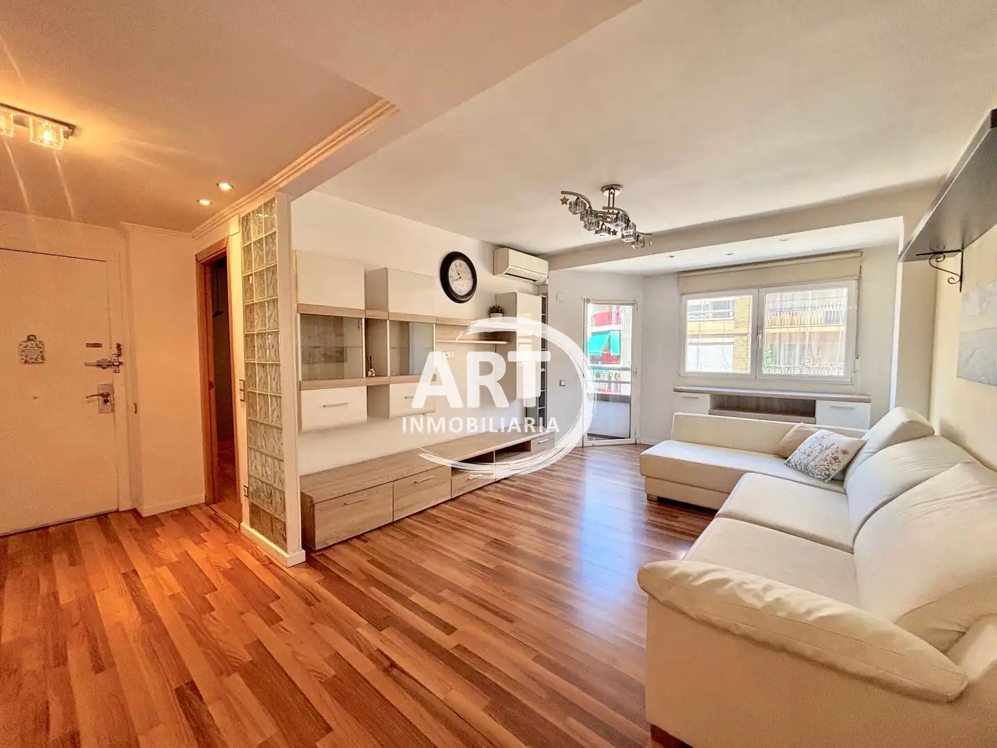 Sala de estar de Piso en venta en Valencia con Aire acondicionado, Calefacción y Amueblado
