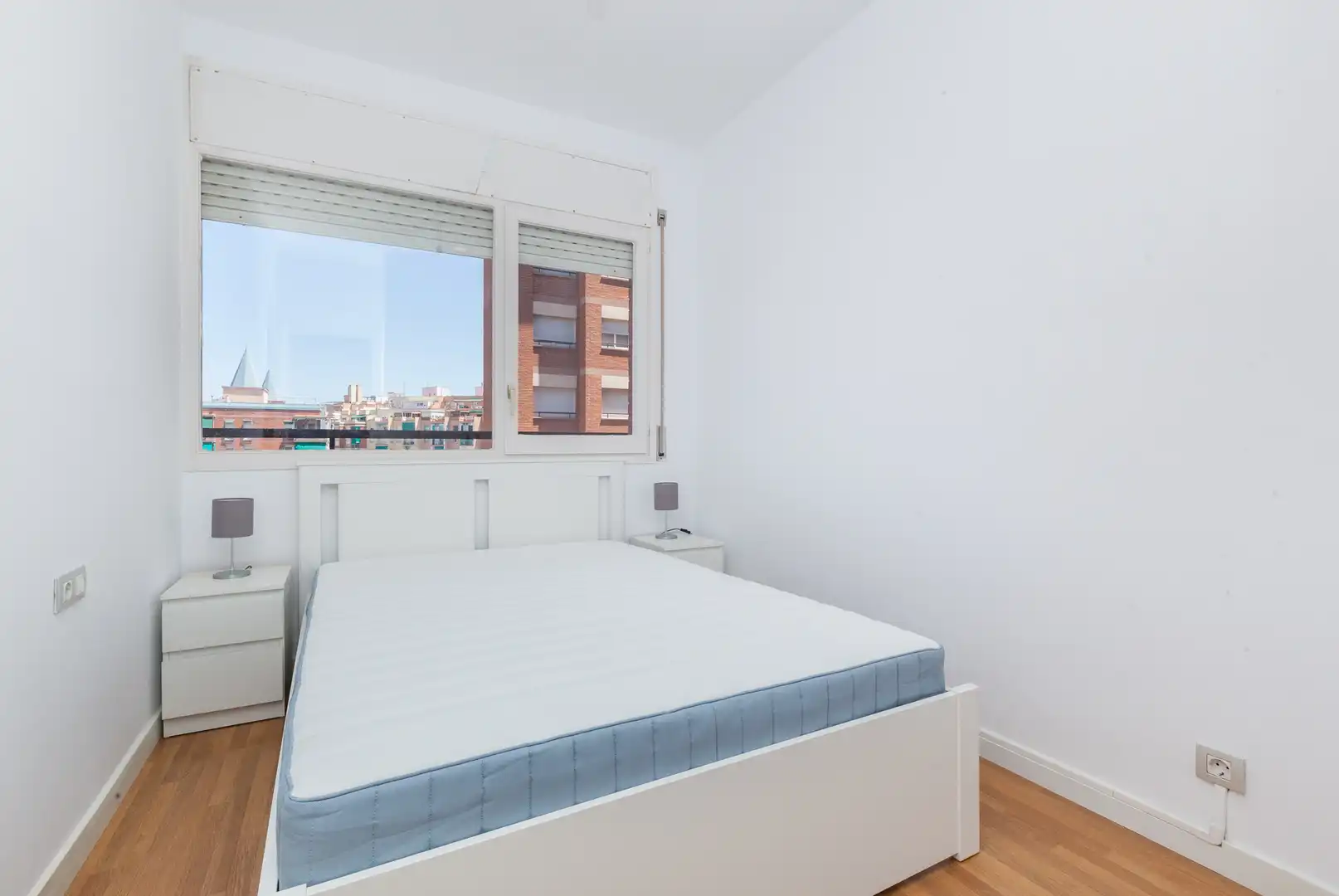 Wohnung zur Miete in Calle del Pisuerga, La Maternitat i Sant Ramon