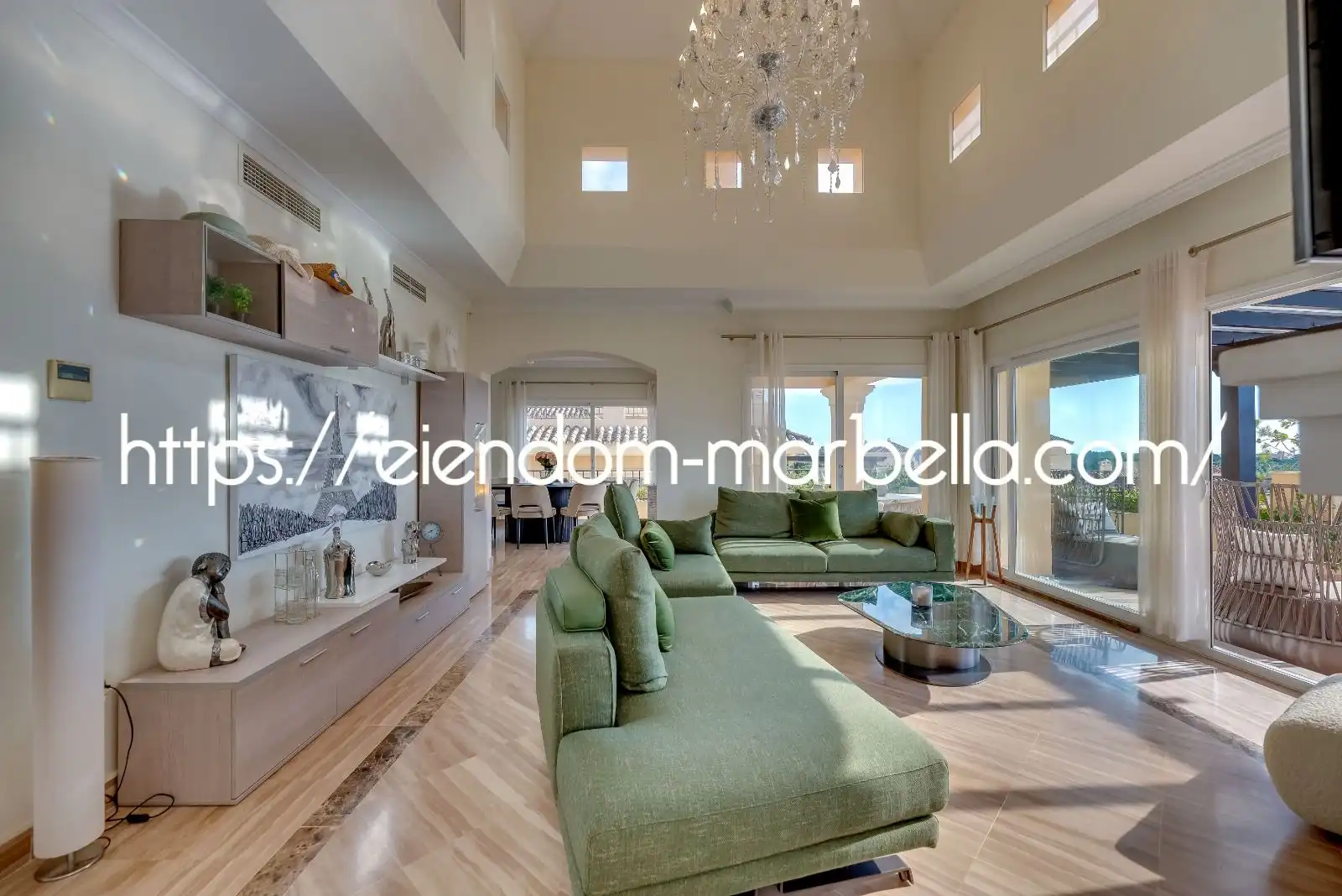 Sala de estar de Apartamento en venta en Marbella con Aire acondicionado, Calefacción y Terraza