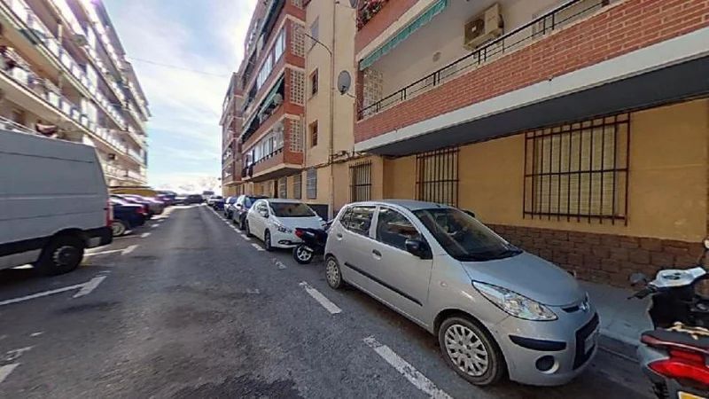 Aparcament de Pis en venda en Alicante / Alacant