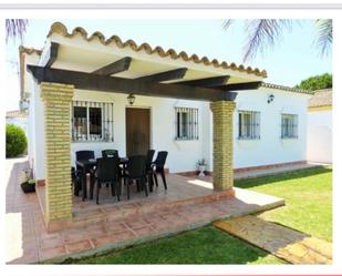 Exterior view of House or chalet to rent in Chiclana de la Frontera  with Air Conditioner, Swimming Pool and Furnished