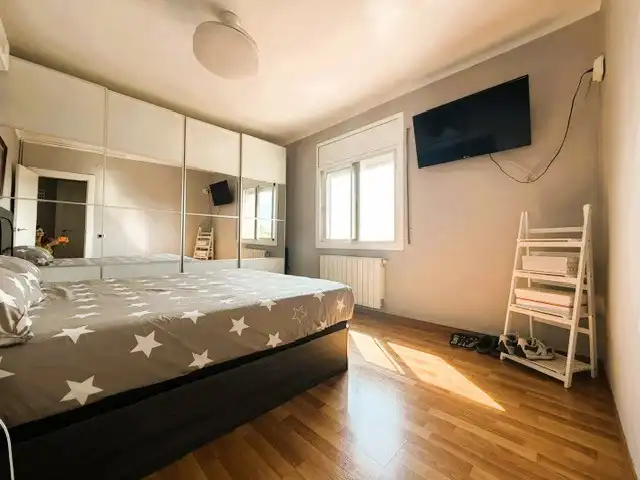 Dormitori de Pis en venda en Montgat amb Aire condicionat, Calefacció i Parquet